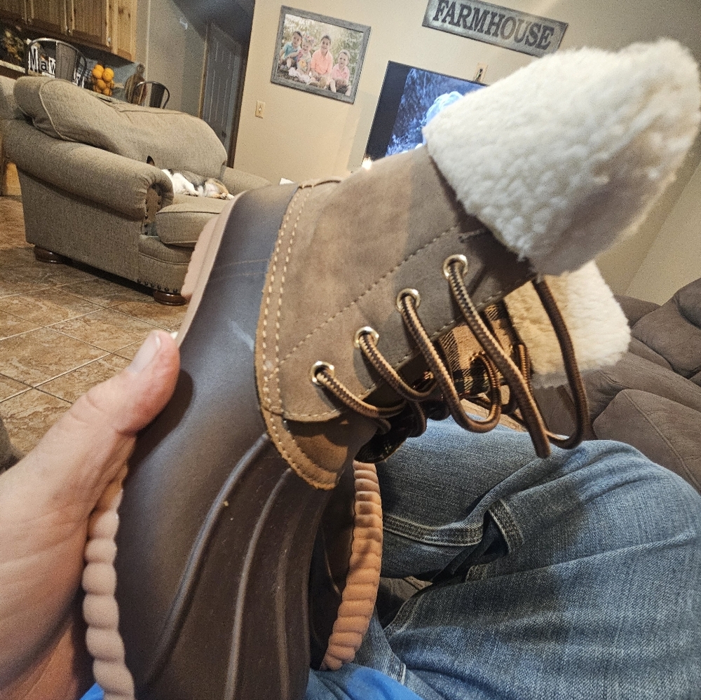 Women's Brown Ankle Boots with Faux Fur Lining